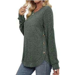 -NWT WIHOLL Long Sleeve Side Button Detail Sweater - Size MEDIUM